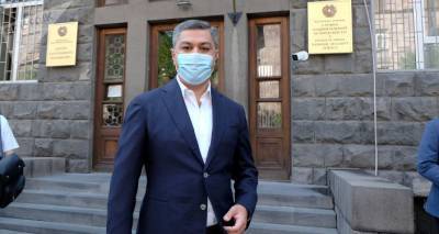 Суд в Ереване огласил решение по вопросу ареста экс-главы СНБ Артура Ванецяна
