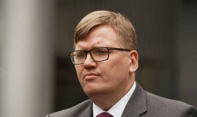 Отставка латвийского министра: совесть заела, или должность "освободили"?