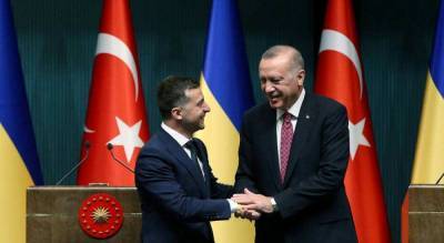 Турция использует Украину для двух ударов по России – военный...