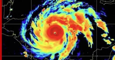 «Исторический» ураган «Йота» поставил под угрозу часть Америки