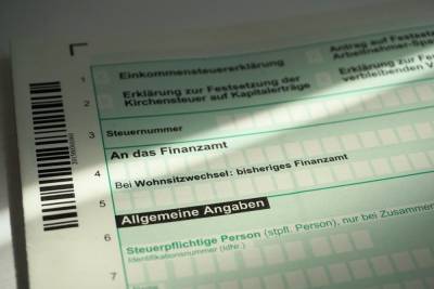 В Германии повысят границу не облагаемого налогом дохода