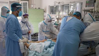За сутки в Москве скончались 74 пациента с коронавирусом