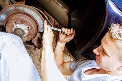 Волгоградцы чаще стали ремонтировать машины и бытовую технику