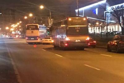 В Санкт-Петербурге автобус СКА попал в аварию