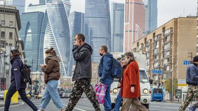 Синоптики назвали прошедшую в Москве ночь самой холодной с начала осени