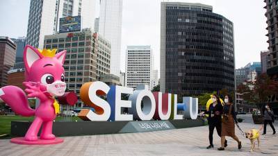 Новые ограничения из-за COVID-19 ввели в столичном регионе Южной Кореи