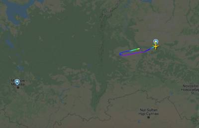 Самолет из Сургута в Москву из-за неисправности посадили в Ханты-Мансийске