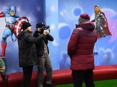 Кадыров потребовал убрать супергероев со стен детского игрового цетра