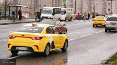 Таксист под Ростовом изнасиловал 15-летнюю девочку