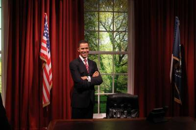Дмитрий Медведев - Барак Обама - Дмитрий Медведев занял почетное место в мемуарах Обамы - live24.ru - Россия - США