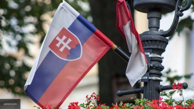 Премьер-министр Словакии сравнил коронавирусную инфекцию с коммунизмом