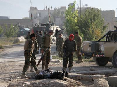В результате атаки талибов на пост афганской полиции погибли 12 силовиков