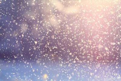 Загадывайте желание - в Пскове пошел первый снег