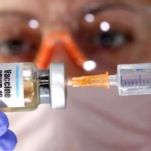 Индийские ученые разрабатывают назальную вакцину от коронавируса