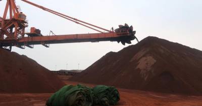 Цены на руду в Китае снизились, несмотря на сокращение запасов стали