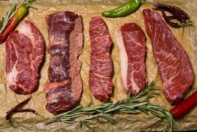 На рязанском предприятии нашли более тонны просроченного мяса