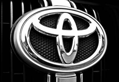 Toyota отзывает почти 70 тысяч автомобилей в России из-за топливного насоса
