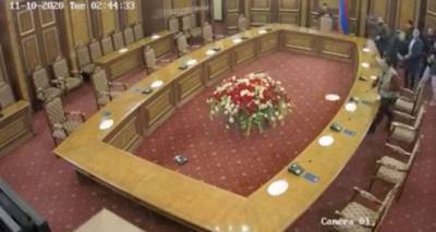 Депутат и не только: Мане Геворкян назвала имена громящих кабинет и аппартаменты Пашиняна