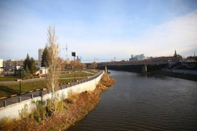 На Урале экологи нашли экстремальные загрязнения 15 рек и водохранилища
