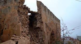 Часть крепости в Дербенте обрушилась во время дождей