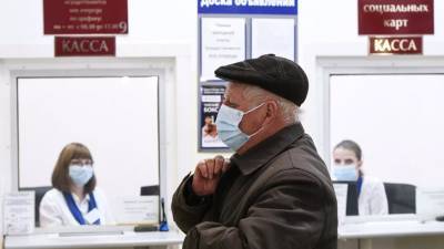 В Тюменской области на 57% увеличилось число пожилых с COVID-19