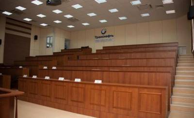 Преподавателям и студентам Тюменского индустриального университета назначены именные выплаты ПАО «Транснефть»