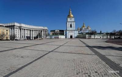 Украину посетило в четыре раза меньше иностранных туристов