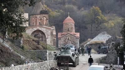 Лавров назвал острой проблему сохранения памятников культуры в Карабахе