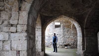 В Дагестане обрушилась часть стены Дербентской крепости