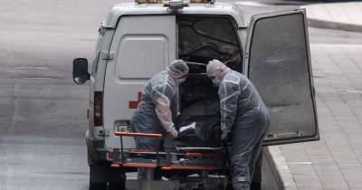 Москвичи рассказали о телах в черных пакетах после смерти пациентов в клинике