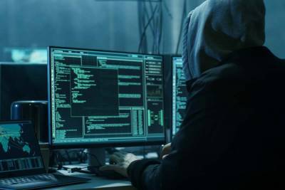 Хакеры взломали сайт Николаевской ОГА: разместили там символику боевиков – фото