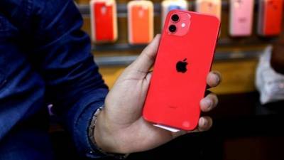 Техподдержка Apple рассказала о проблеме нового iPhone 12