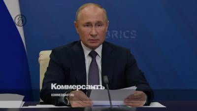 Путин заявил о соблюдении договоренностей по Карабаху