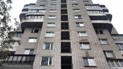 Пенсионерку нашли мертвой под окнами многоэтажки в Мурманске