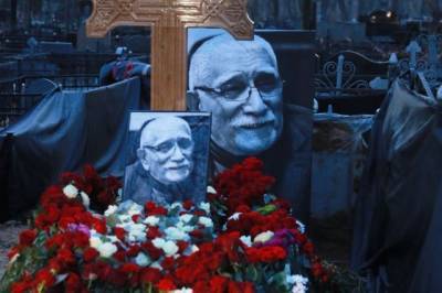 В Москве похоронили Армена Джигарханяна