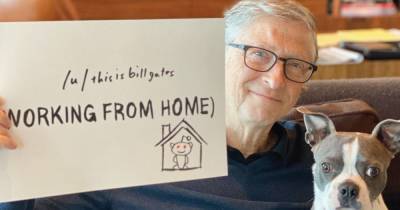 "Мы ведь просим людей надевать брюки": Билл Гейтс сравнил отрицателей масок с нудистами