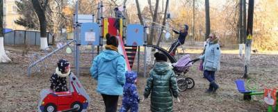 По инициативе нижегородцев на улице Ошарской появилась детская площадка