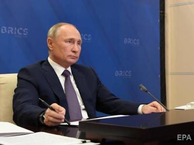 В Госдуму внесли законопроект об "обнулении" президентских сроков Путина