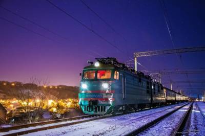 "Укрзализныця" планирует восстановить вагоны-рестораны в поездах