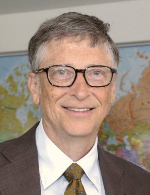 Билл Гейтс назвал антимасочников нудистами