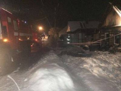 Шесть человек погибли при пожаре под Красноярском