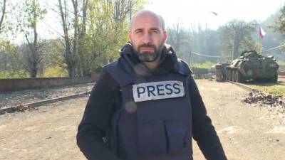 «Пару недель назад подобного представить было нельзя»: корреспондент RT о миротворческой операции в Карабахе