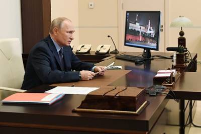 В Кремле рассказали о скучающем по живому общению Путине