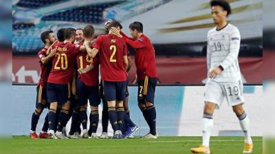 Футболисты сборной Испании разгромили команду Германии