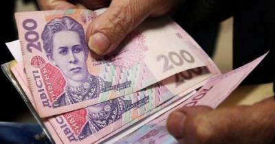 Каждый третий украинец зарабатывает меньше 6500 грн
