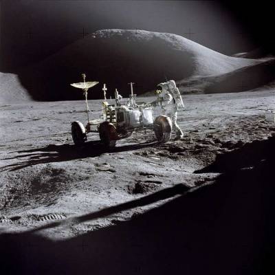 В «Роскосмосе» рассекретили документы о лунной гонке между СССР и США