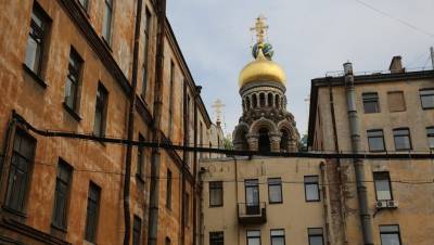 Банкрот с видами: дом-памятник в центре Петербурга продают за 650 млн рублей