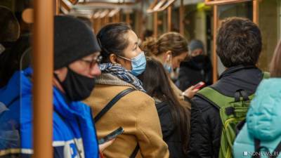 Большинство крымчан подхватили коронавирус в общественных местах