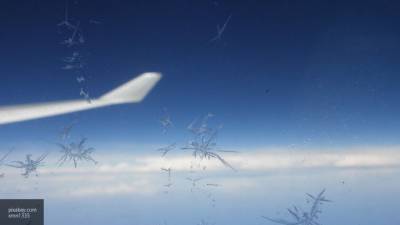 Самолет из Челябинска не смог сесть в Петербурге из-за мокрого снега