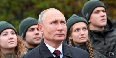 Госдума РФ одобрила в первом чтении законопроект о пожизненных гарантиях Путину